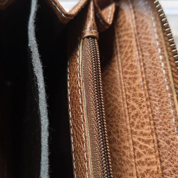 Gucci Tan Leather Wallet with Bamboo Tassel - Picture 7 of 7